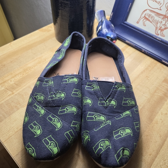 Kids Navy and Green Slip-On Shoes - Picture 1 of 3
